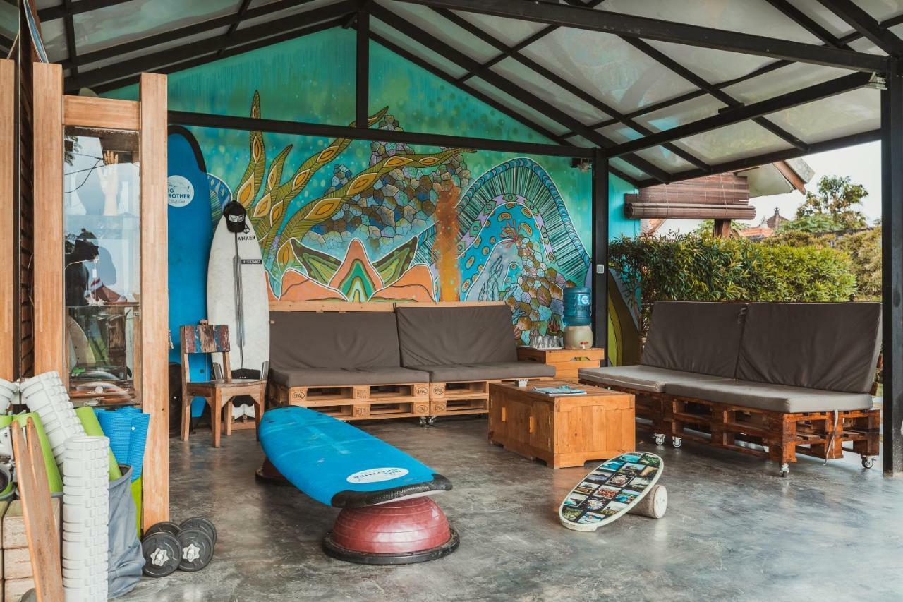 Big Brother Surf Inn Canggu  Exterior photo